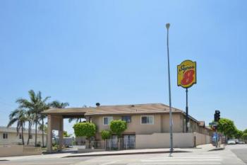 Super 8 by Wyndham Los Angeles/Alhambra